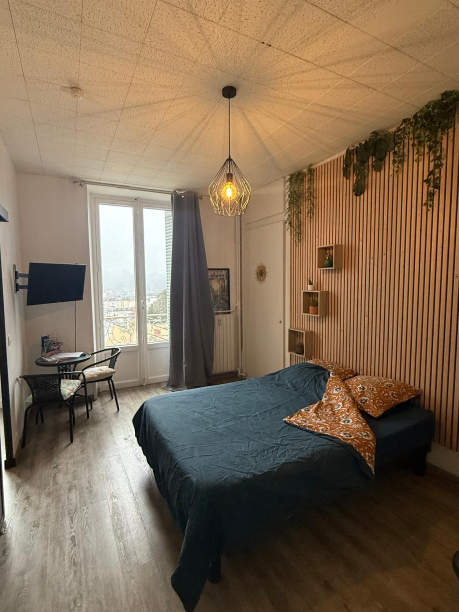 Apartment Meuble En Centre Avec Vue Sur La Dent Du Aix-les-Bains